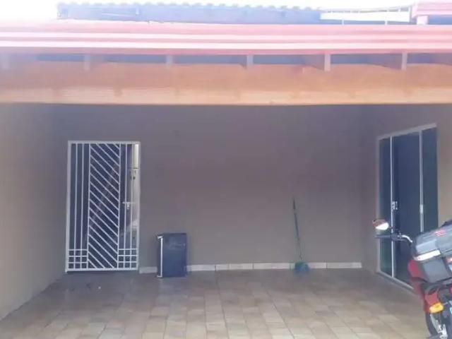 Casa / Sobrado para Venda em Londrina/PR Jardim Everest 3 Quartos