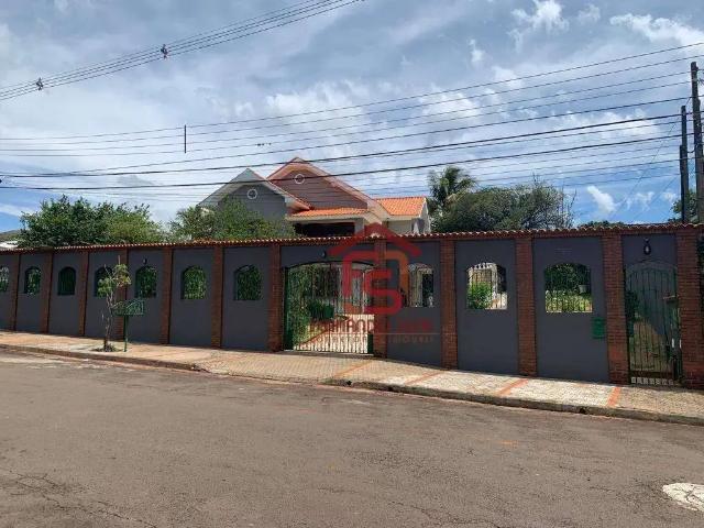 Casa / Sobrado para Venda em Londrina/PR Jardim Império do Sol 6 Quartos