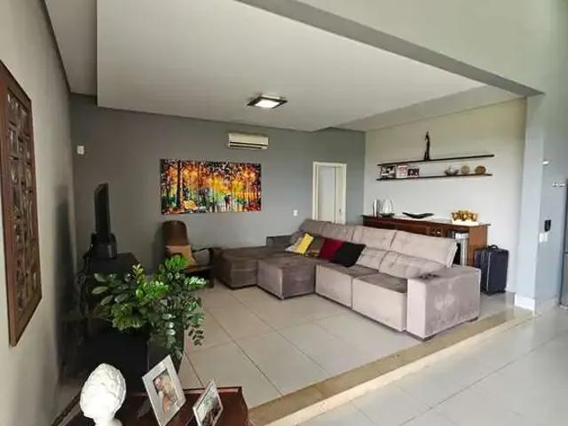 Casa / Sobrado para Venda em Londrina/PR Jardim Itatiaia 1 3 Quartos