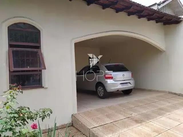 Casa / Sobrado para Venda em Londrina/PR Jardim Londrilar 3 Quartos