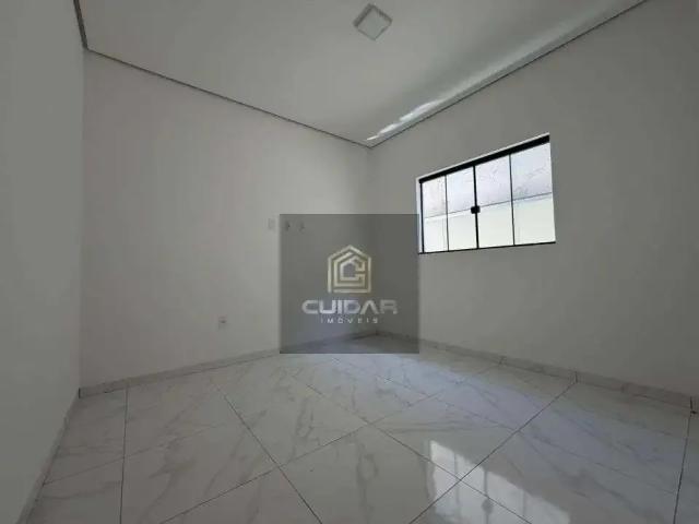 Casa / Sobrado para Venda em Londrina/PR Jardim Moema 3 Quartos