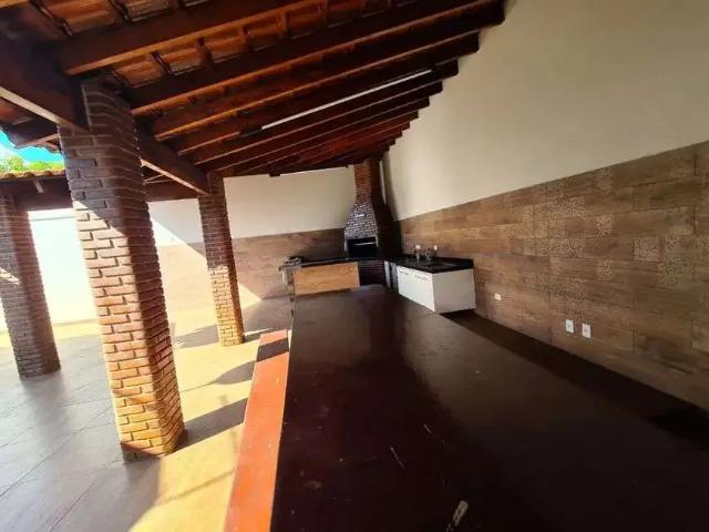 Casa / Sobrado para Venda em Londrina/PR Jardim Nápoles 4 Quartos