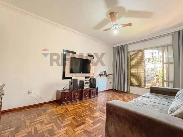 Casa / Sobrado para Venda em Londrina/PR Jardim Palermo 3 Quartos
