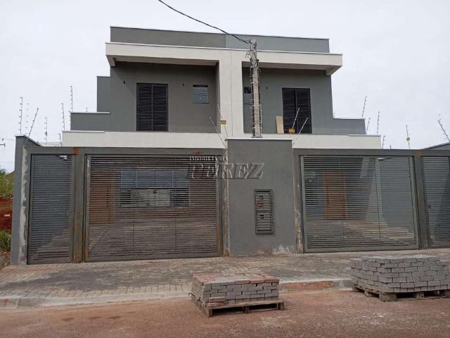 Casa / Sobrado para Venda em Londrina/PR Jardim Pioneiros 3 Quartos