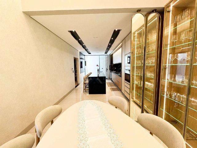 Casa / Sobrado para Venda em Londrina/PR Jardim Pioneiros 4 Quartos