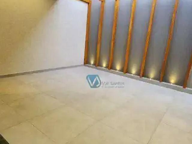 Casa / Sobrado para Venda em Londrina/PR Jardim Piza 3 Quartos