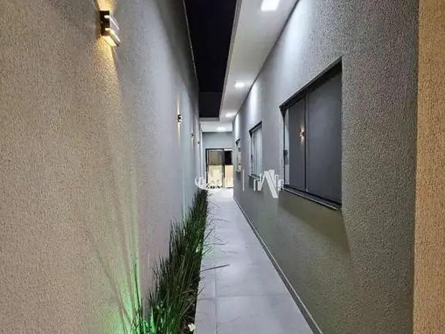 Casa / Sobrado para Venda em Londrina/PR Jardim Piza 3 Quartos