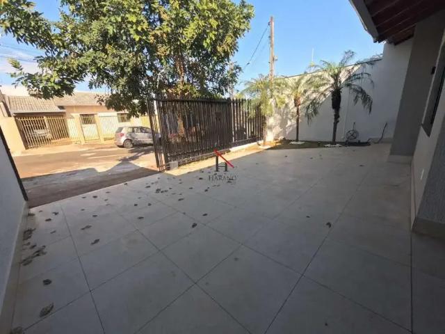Casa / Sobrado para Venda em Londrina/PR Jardim Planalto 3 Quartos