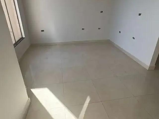 Casa / Sobrado para Venda em Londrina/PR Jardim São Paulo II 2 Quartos