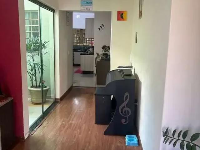 Casa / Sobrado para Venda em Londrina/PR Jardim Santa Alice 3 Quartos