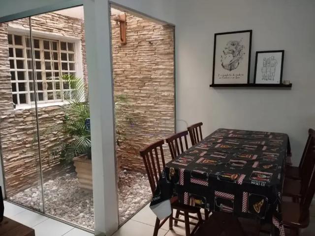 Casa / Sobrado para Venda em Londrina/PR Jardim Santa Alice 3 Quartos