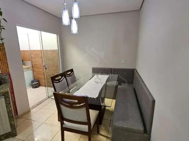 Casa / Sobrado para Venda em Londrina/PR Jardim Santa Alice 3 Quartos