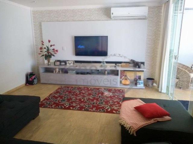 Casa / Sobrado para Venda em Londrina/PR Jardim Santos Paulo 3 Quartos