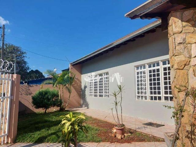 Casa / Sobrado para Venda em Londrina/PR Lagoa Dourada 3 Quartos