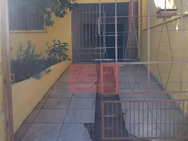 Casa / Sobrado para Venda em Londrina/PR Leonor 2 Quartos