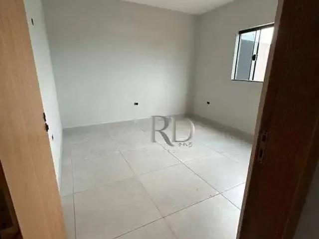 Casa / Sobrado para Venda em Londrina/PR Leonor 2 Quartos