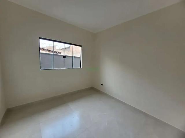 Casa / Sobrado para Venda em Londrina/PR Leonor 3 Quartos