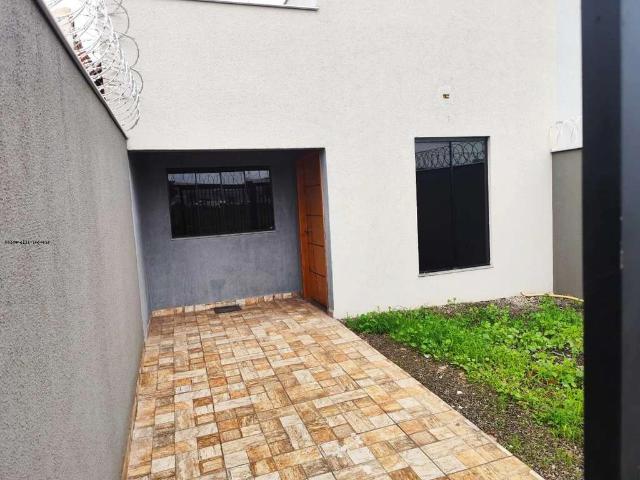 Casa / Sobrado para Venda em Londrina/PR Leonor 3 Quartos