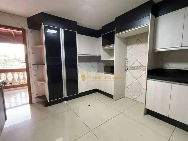 Casa / Sobrado para Venda em Londrina/PR Leonor 3 Quartos