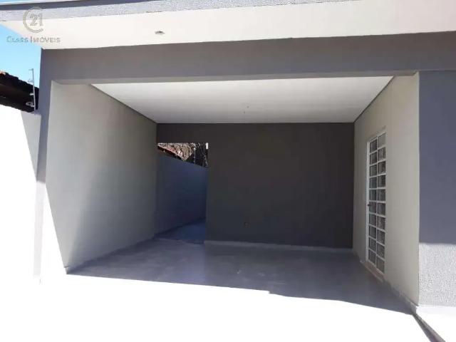 Casa / Sobrado para Venda em Londrina/PR Leonor 3 Quartos