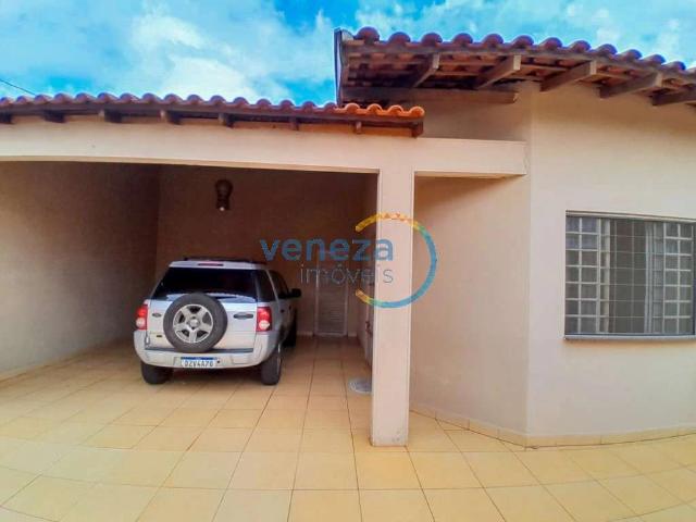 Casa / Sobrado para Venda em Londrina/PR Leste Oeste 3 Quartos