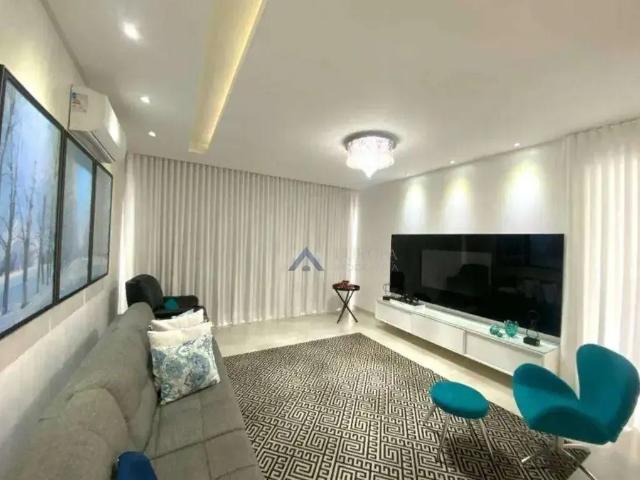 Casa / Sobrado para Venda em Londrina/PR Parque Residencial Alcântara 4 Quartos
