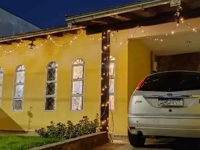 Casa / Sobrado para Venda em Londrina/PR Parque Residencial Joaquim Toledo Piza 4 Quartos