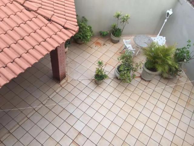 Casa / Sobrado para Venda em Londrina/PR Quebec 3 Quartos