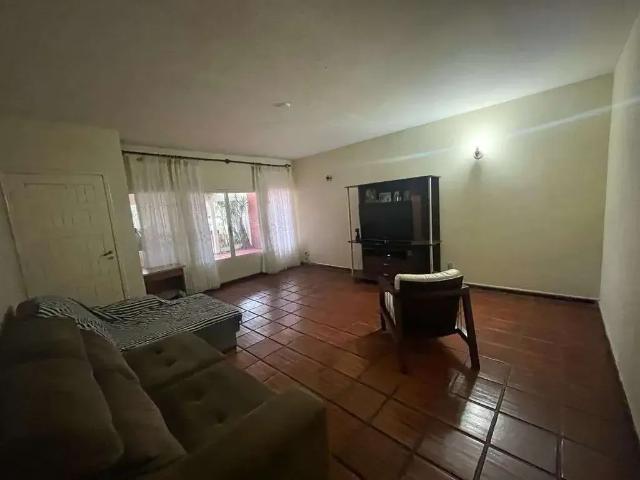 Casa / Sobrado para Venda em Londrina/PR Quebec 3 Quartos