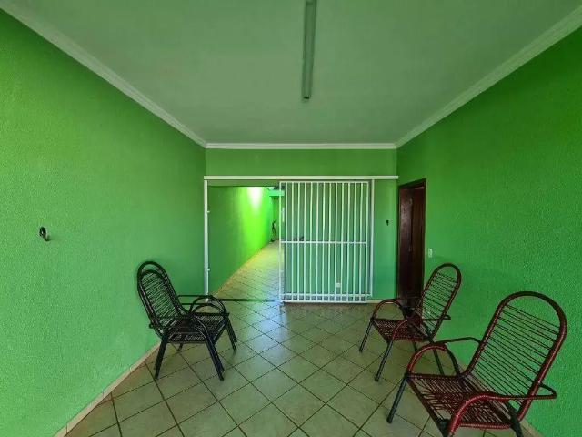 Casa / Sobrado para Venda em Londrina/PR Residencial Quadra Norte 3 Quartos