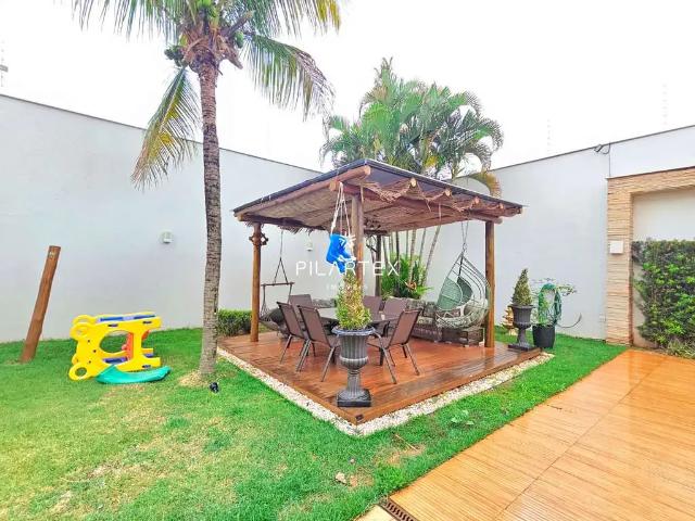 Casa / Sobrado para Venda em Londrina/PR Tucano 4 Quartos