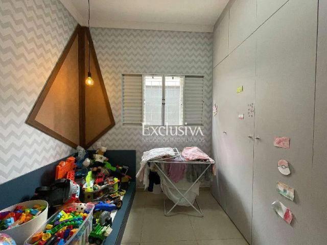 Casa / Sobrado para Venda em Londrina/PR Terra Bonita 3 Quartos