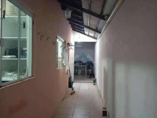 Casa / Sobrado para Venda em Londrina/PR Três Marcos 3 Quartos