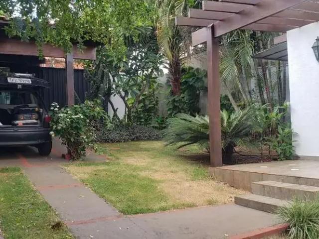 Casa / Sobrado para Venda em Londrina/PR Universitário 1 Quartos