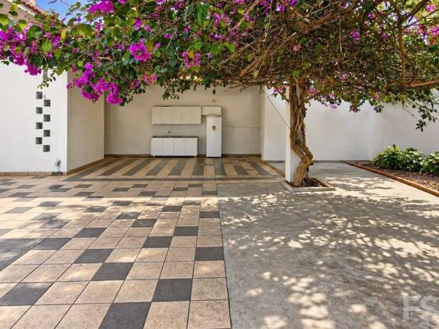 Casa / Sobrado para Venda em Londrina/PR Vale das Araucárias 3 Quartos