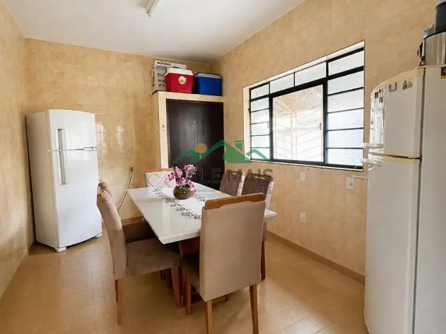 Casa / Sobrado para Venda em Lorena/SP Santo Antônio 3 Quartos
