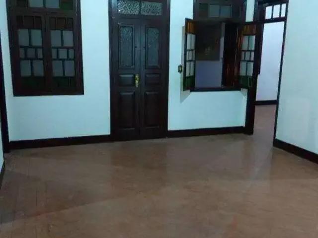 Casa / Sobrado para Venda em Louveira/SP Capivari 5 Quartos