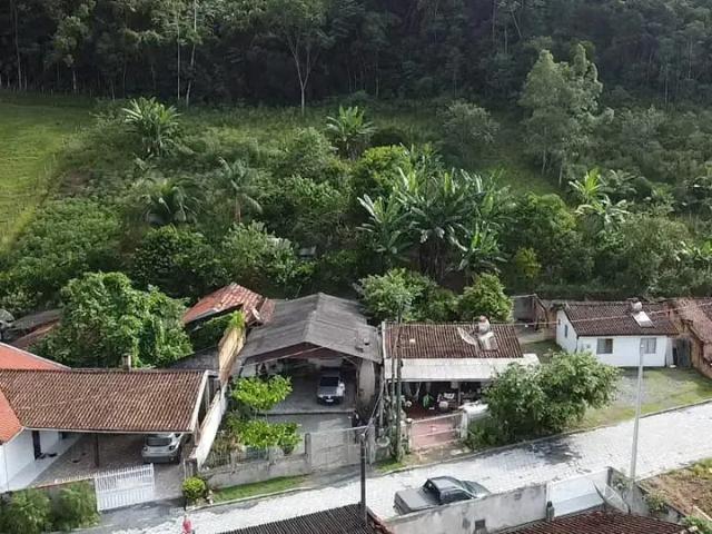 Casa / Sobrado para Venda em Luiz Alves/SC Braço Serafim 4 Quartos