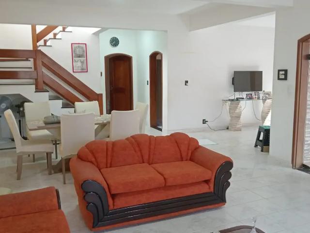 Casa / Sobrado para Venda em Manaus/AM Adrianópolis 3 Quartos