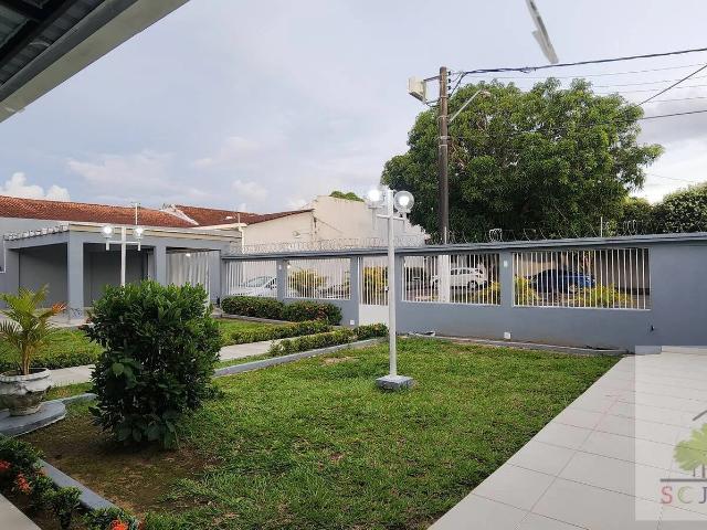 Casa / Sobrado para Venda em Manaus/AM Adrianópolis 4 Quartos