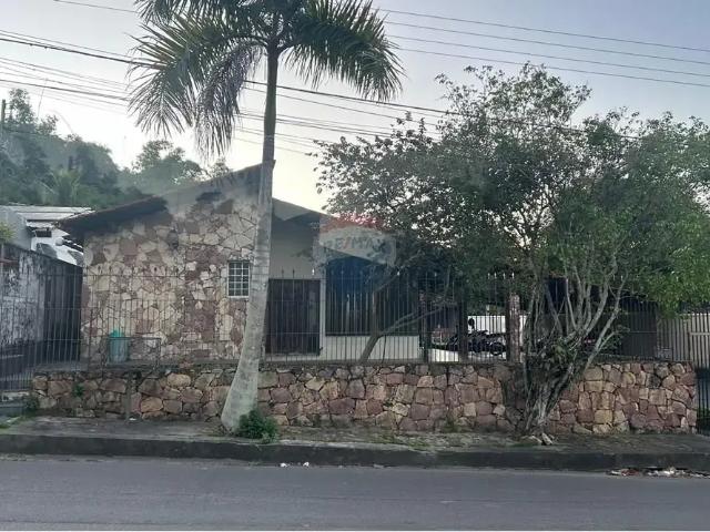 Casa / Sobrado para Venda em Manaus/AM Aleixo 3 Quartos