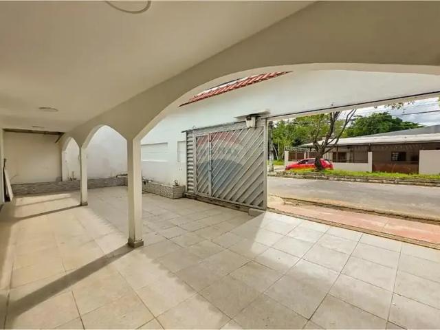 Casa / Sobrado para Venda em Manaus/AM Alvorada 3 Quartos
