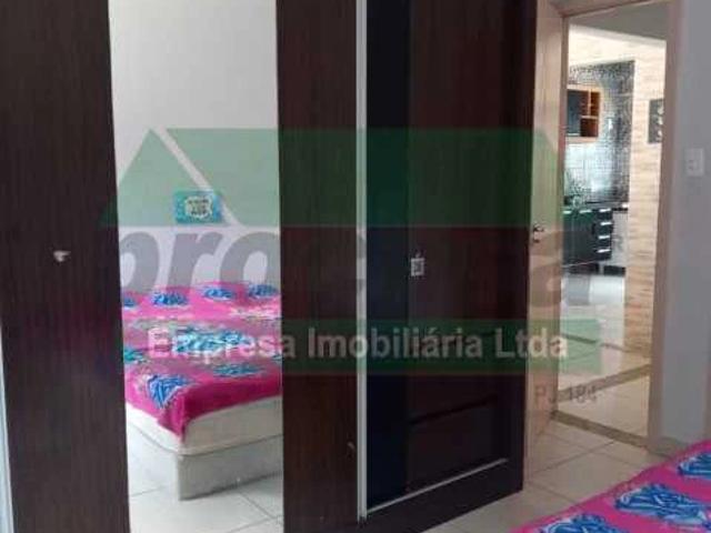 Casa / Sobrado para Venda em Manaus/AM Flores 2 Quartos