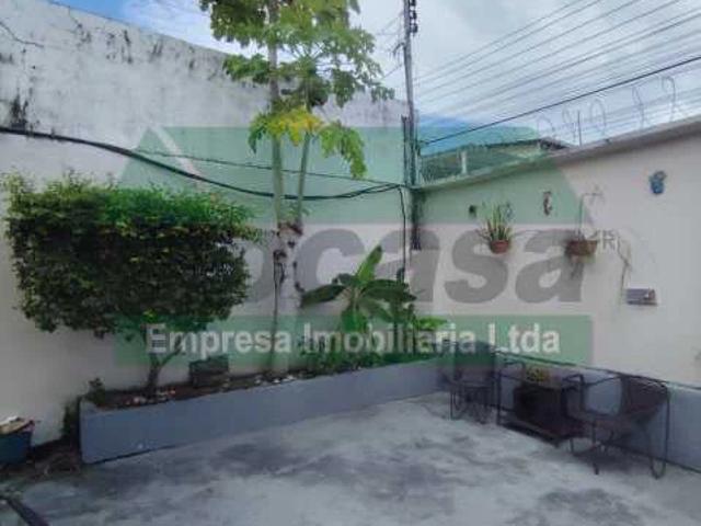 Casa / Sobrado para Venda em Manaus/AM Japiim 4 Quartos