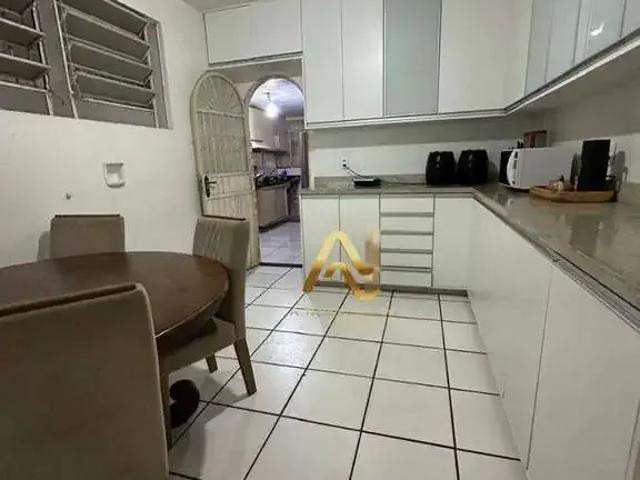 Casa / Sobrado para Venda em Manaus/AM Parque 10 de Novembro 3 Quartos