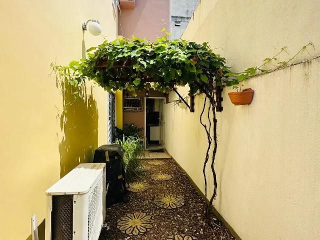 Casa / Sobrado para Venda em Manaus/AM Raiz 4 Quartos