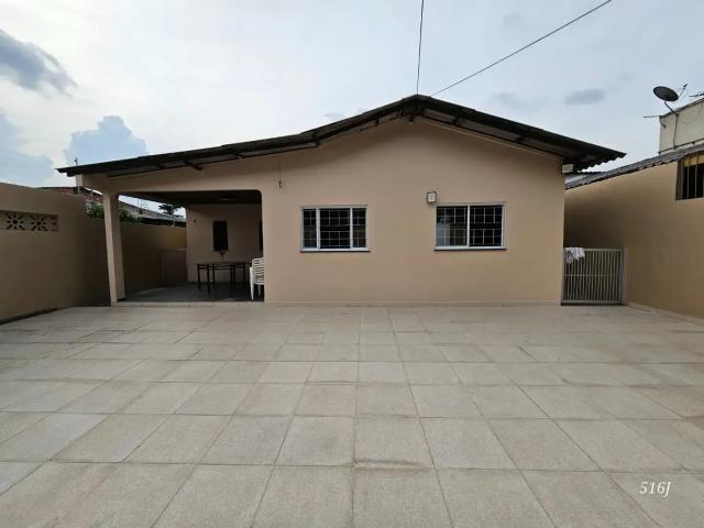 Casa / Sobrado para Venda em Manaus/AM São José Operário 3 Quartos