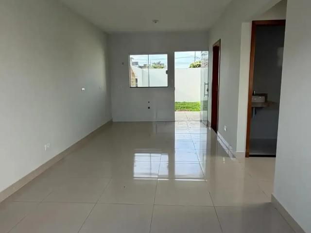 Casa / Sobrado para Venda em Mandaguaçu/PR Centro 2 Quartos