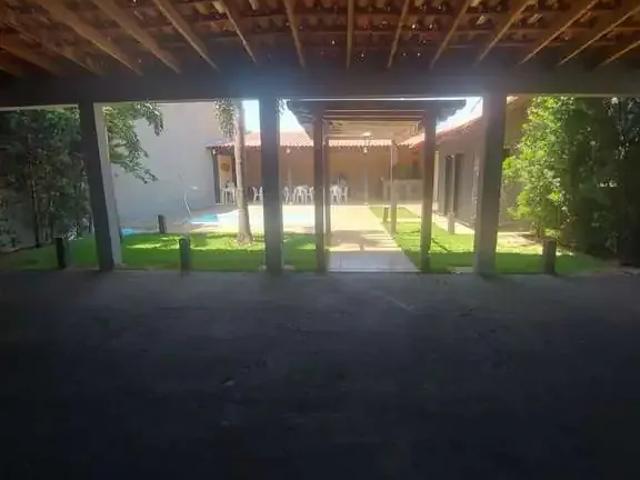 Casa / Sobrado para Venda em Mandaguaçu/PR Centro 1 Quartos