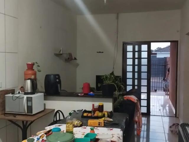 Casa / Sobrado para Venda em Mandaguaçu/PR Parque Ouro Verde 2 Quartos
